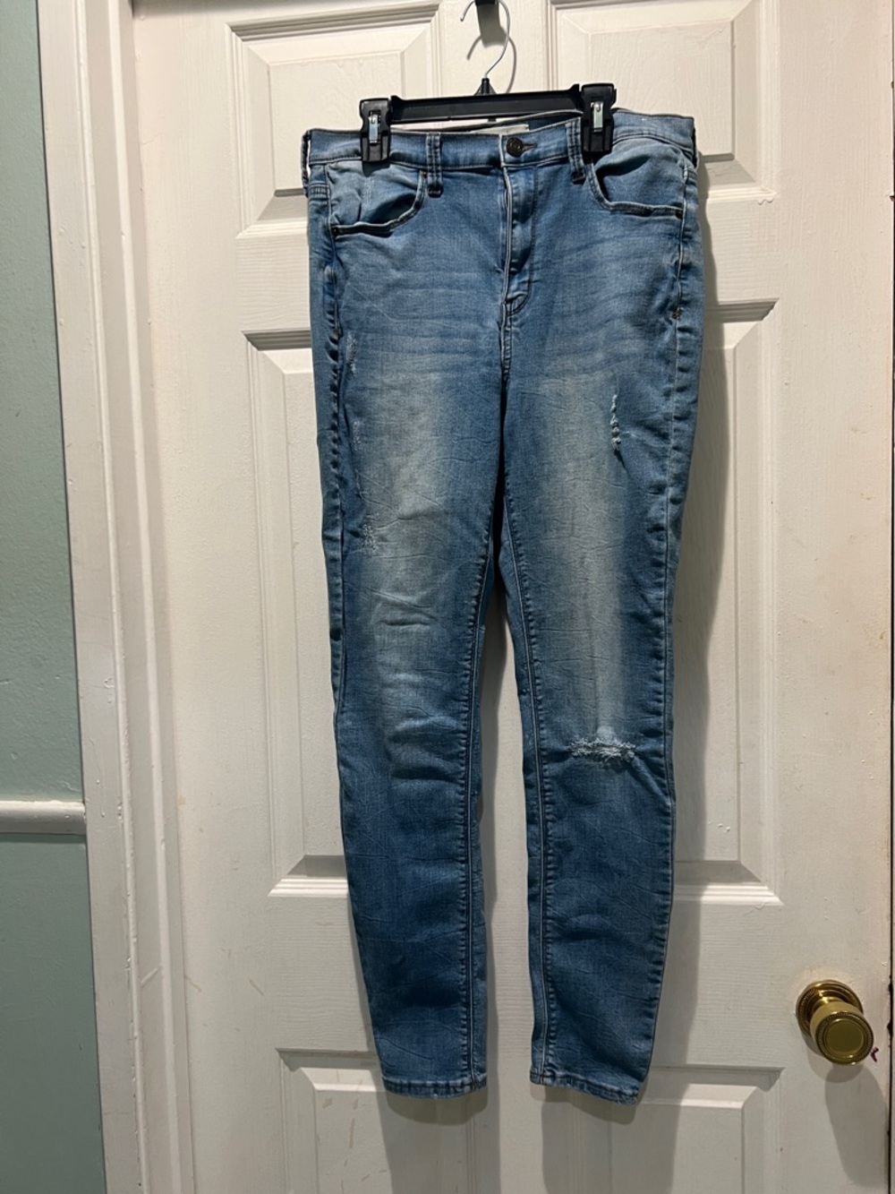 Mudd Light Blue Skinny Jeans - Faded Denim